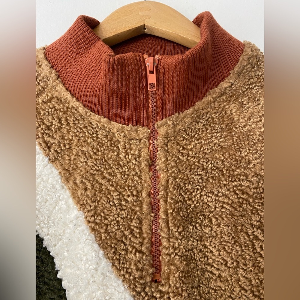 Fashion Nova Sherpa pullover sweatshirt - Picture 4 of 7